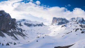 Vue sur le domaine de Superdévoluy avis l'appart le plein sud